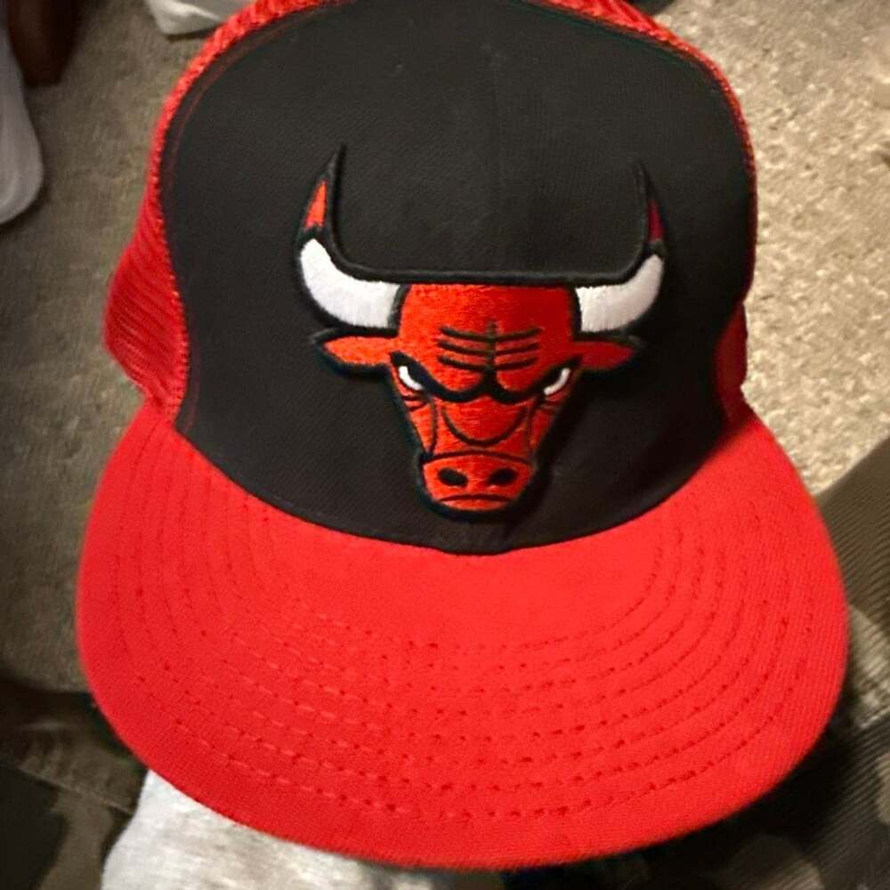 Ultra Game NBA Chicago Bulls Red and Black Snapback Trucker Hat